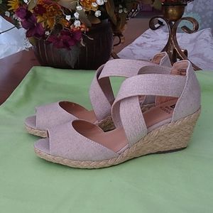 WHITE MOUNTAIN espadrilles,  wedges, new without tags